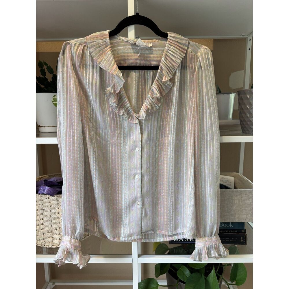 Vintage pastel blouse by La Chine Classic